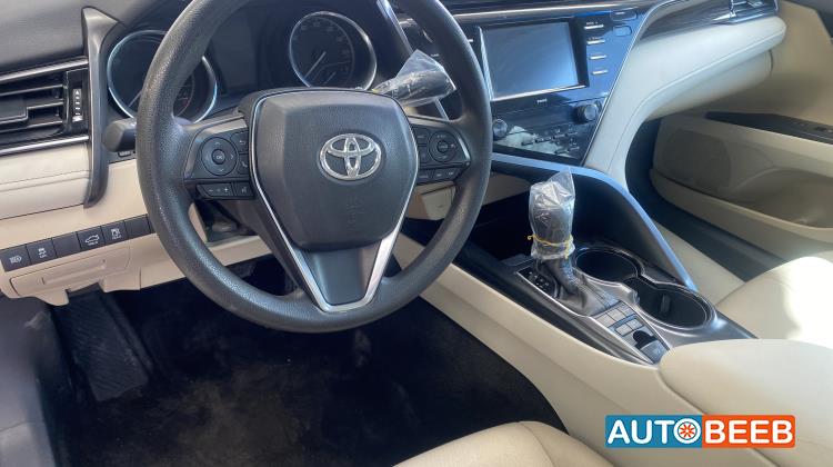 تويوتا كامري 2020