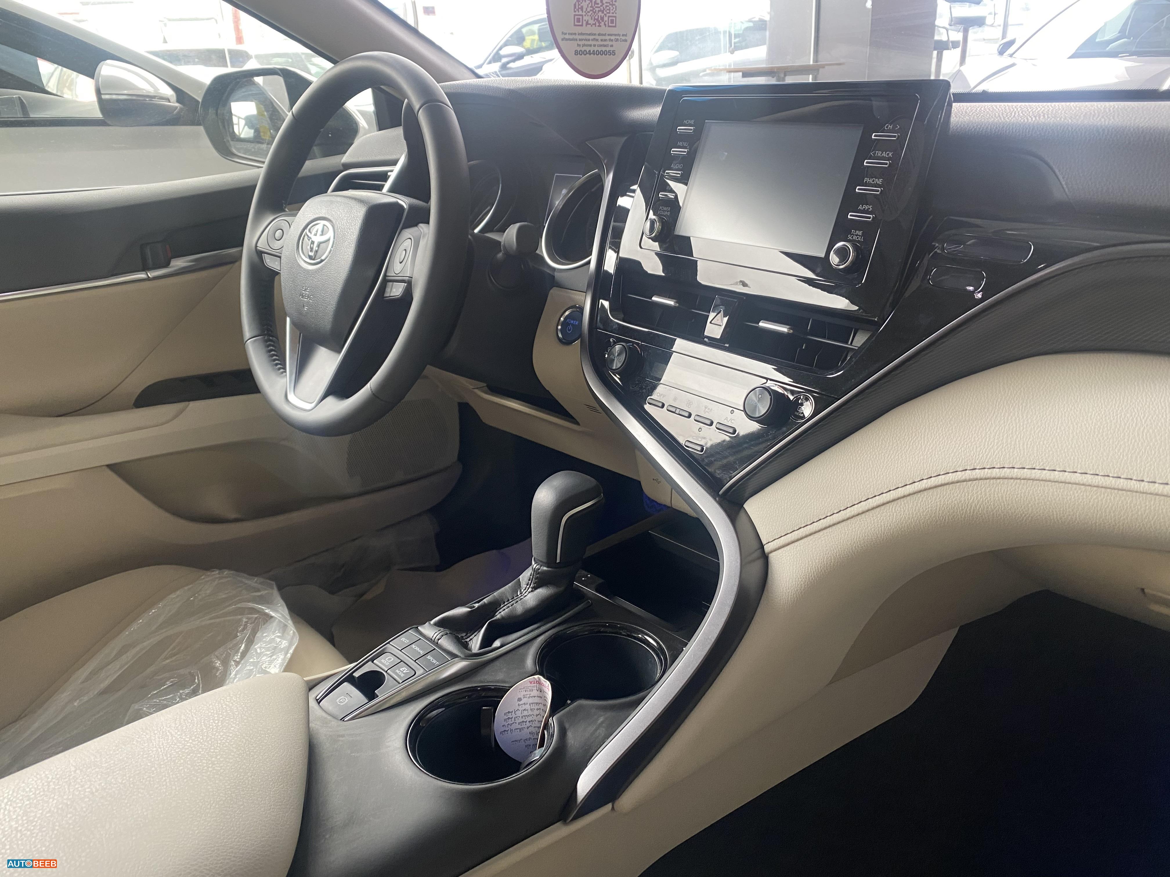 تويوتا كامري 2024