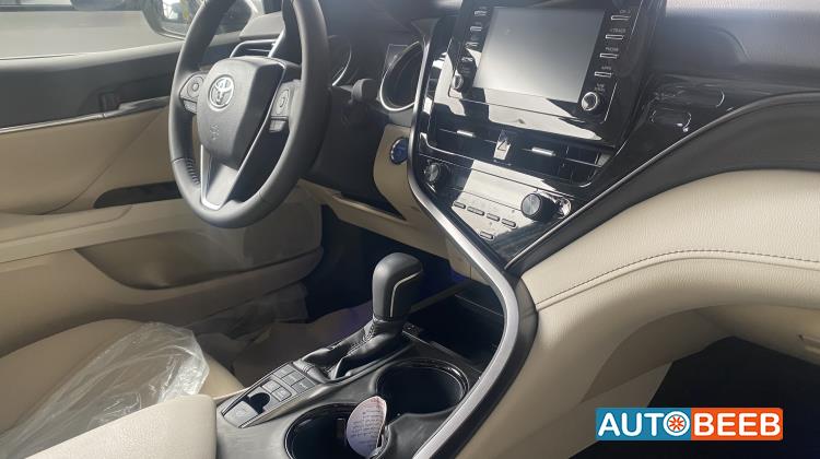 تويوتا كامري 2024