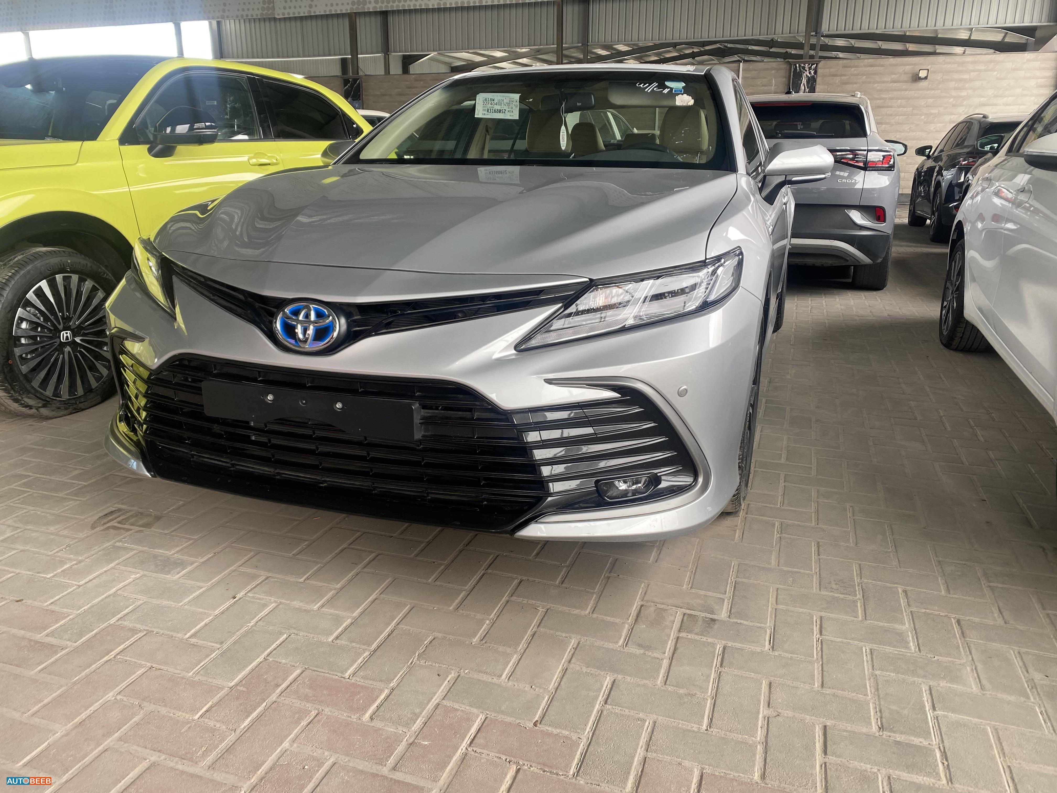 تويوتا كامري 2024