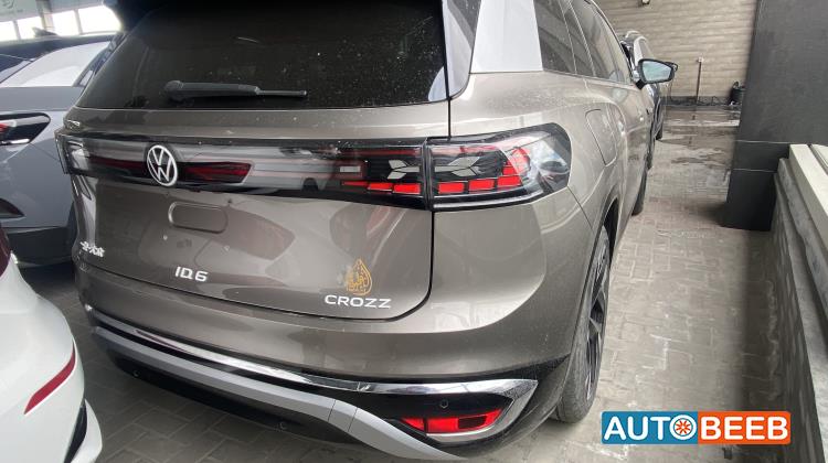 Volkswagen ID.6 2021