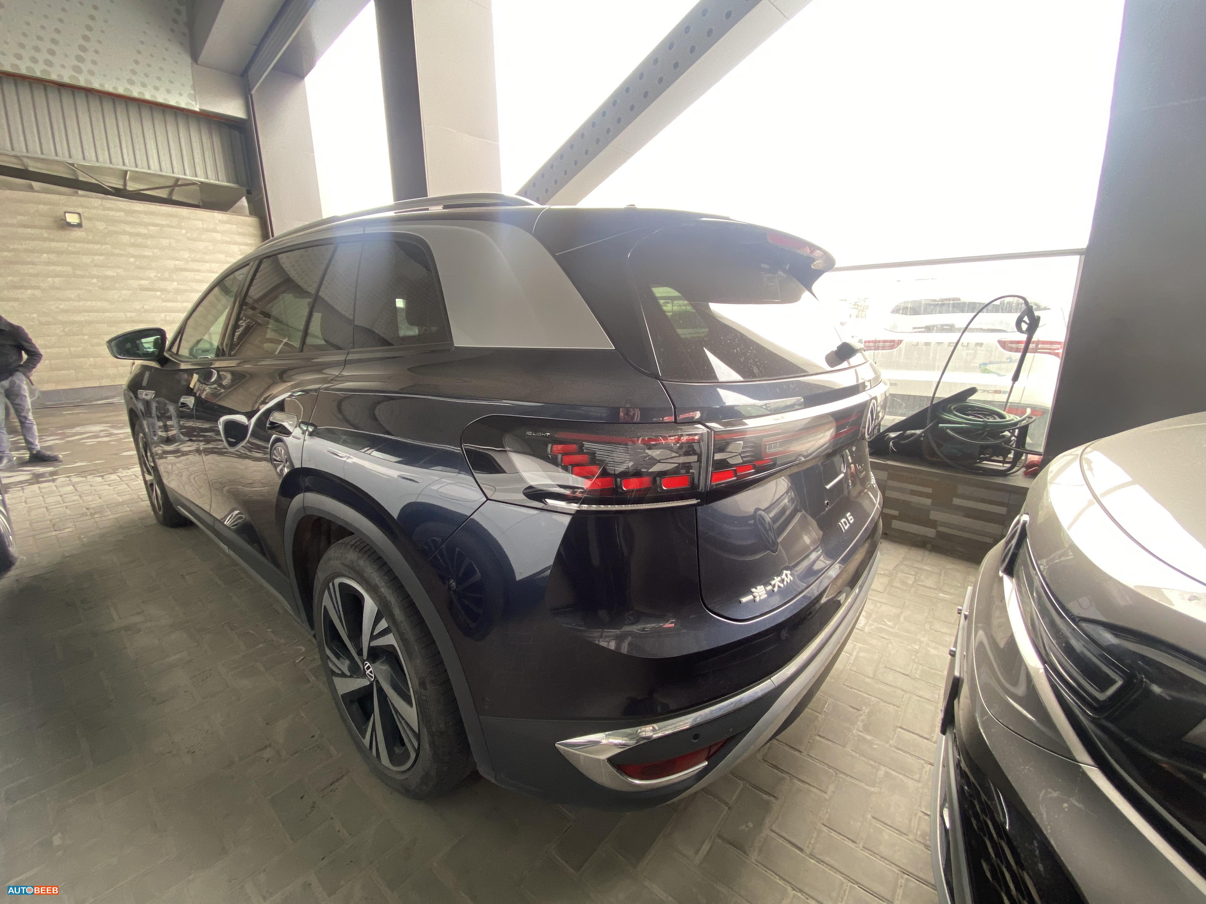 Volkswagen ID.6 2023