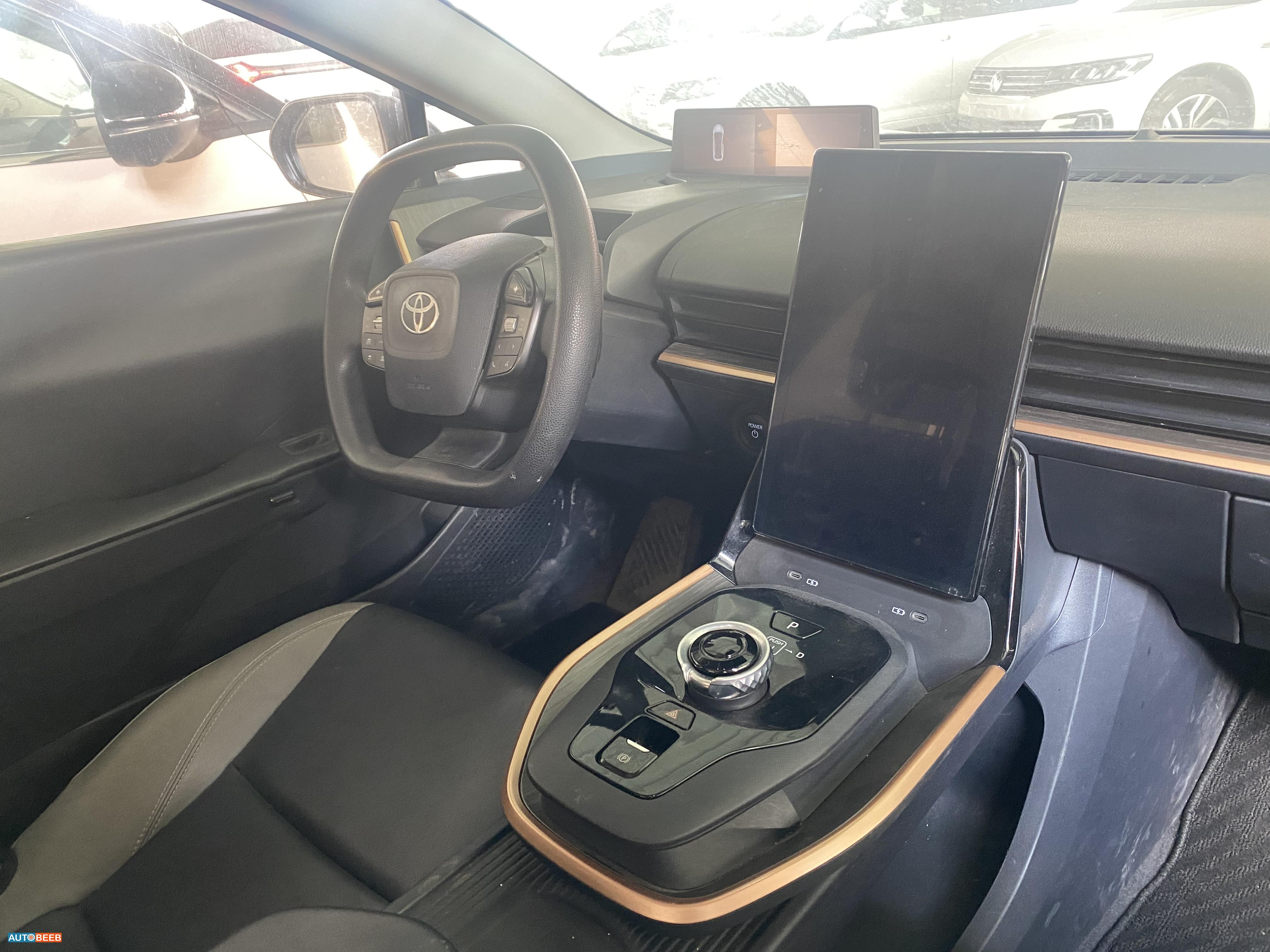 تويوتا bZ3X 2023