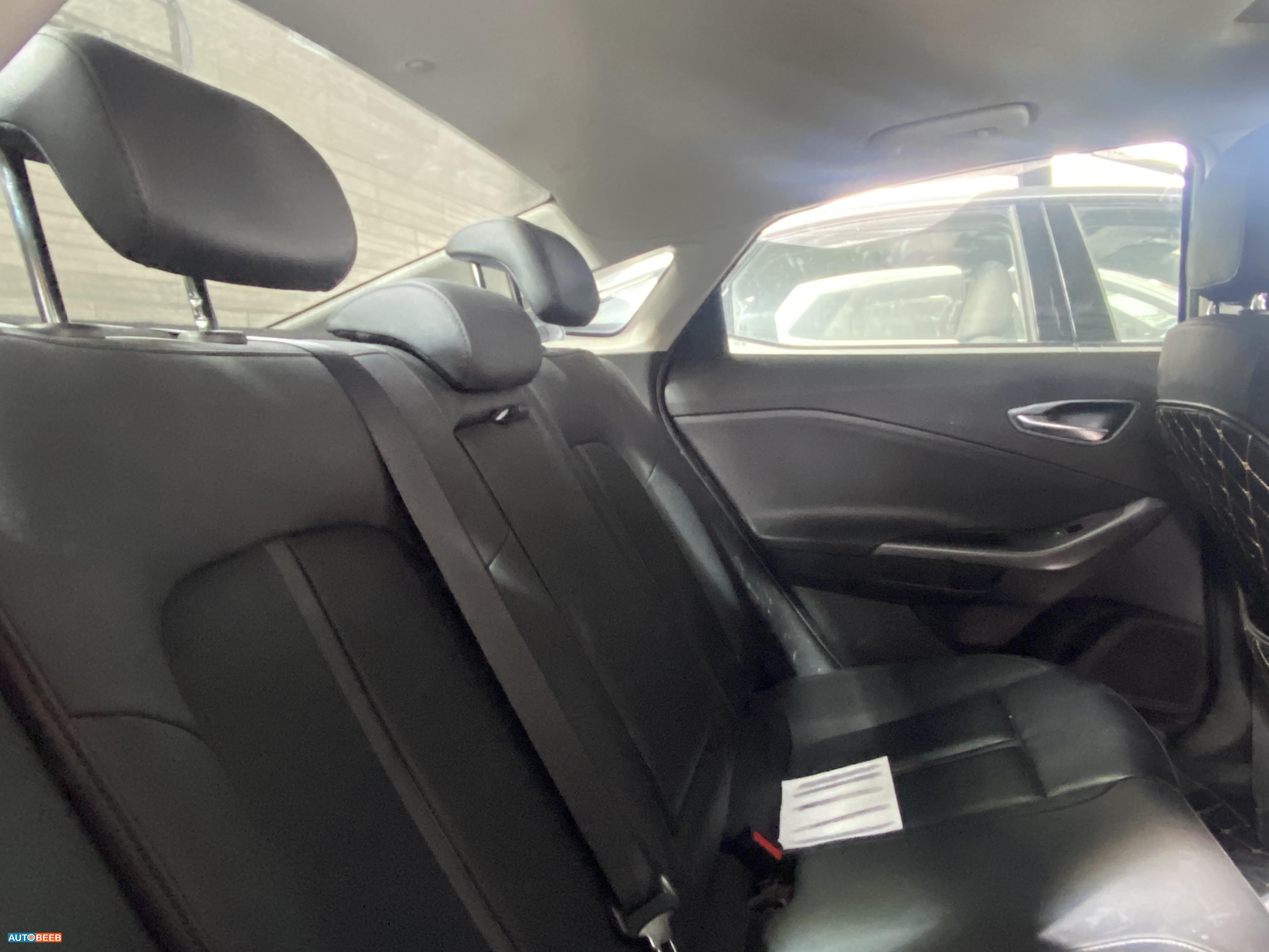 هيونداي لافيستا 2020