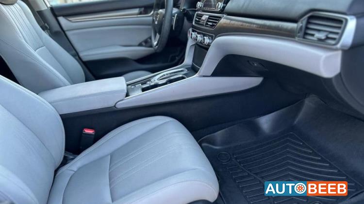 هوندا اكورد 2018