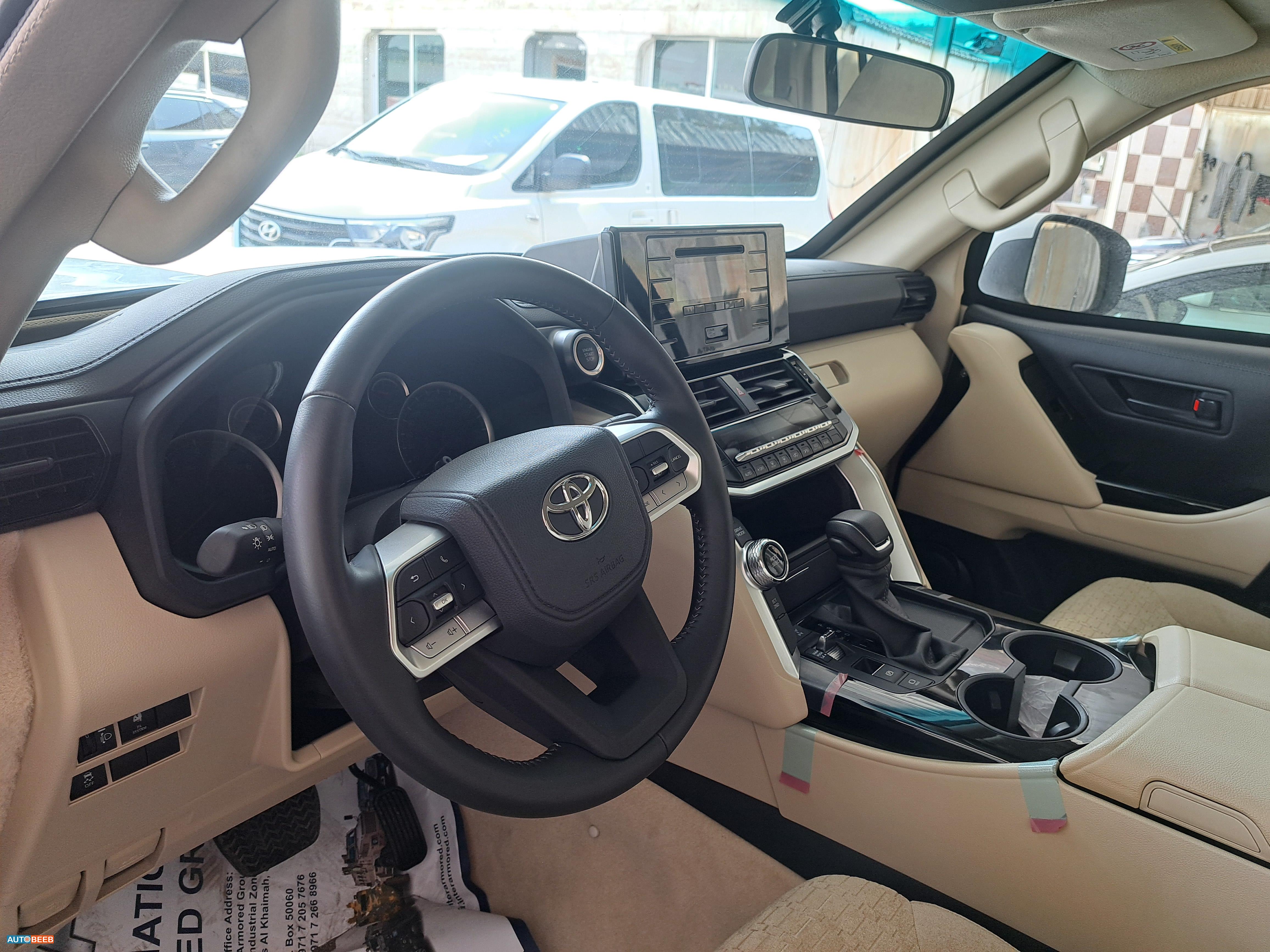 Toyota Land Cruiser 2024