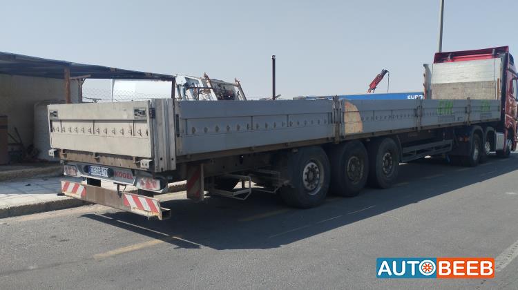 Flatbed With Side  2006