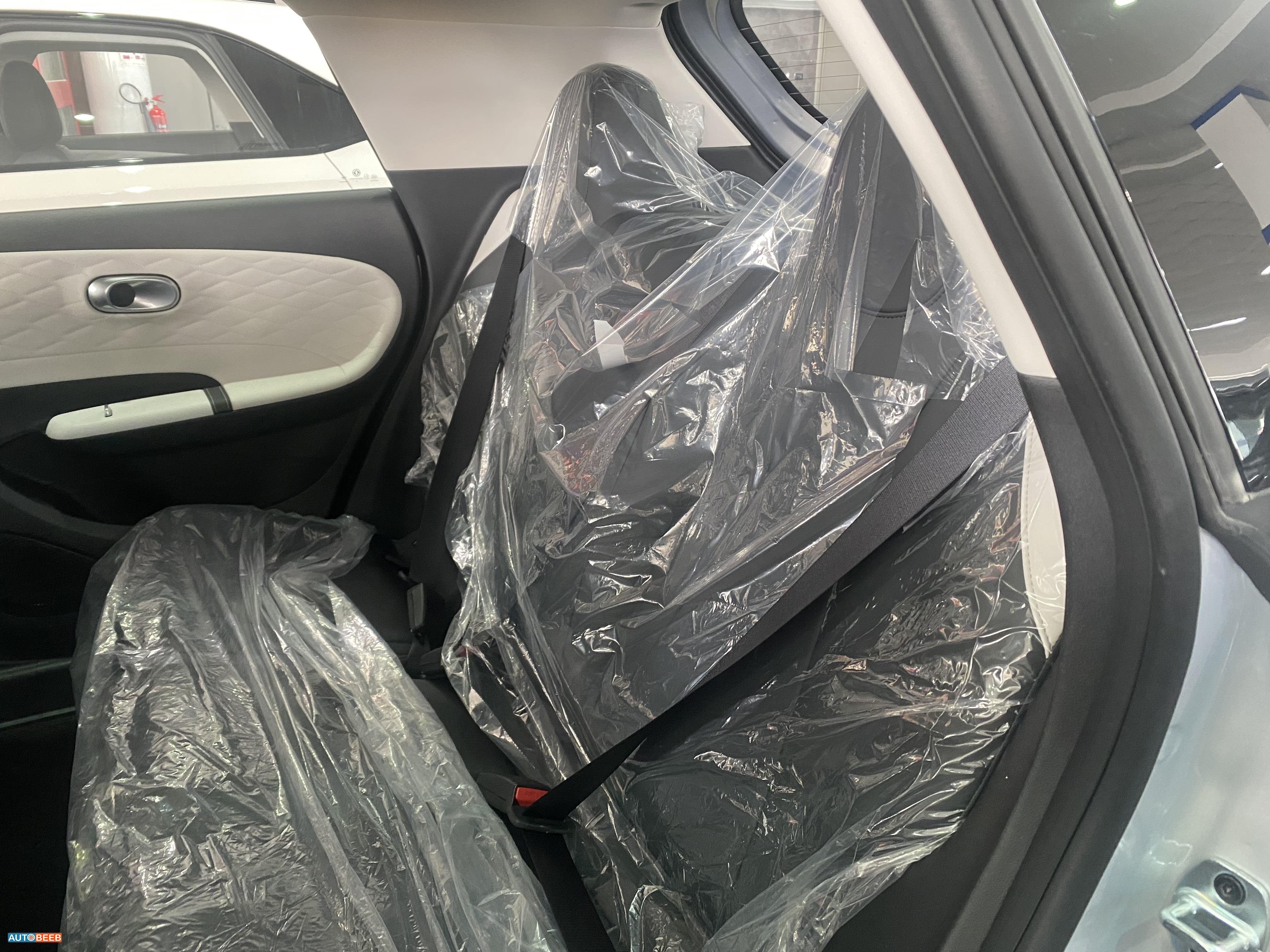 دونج فينج  2025