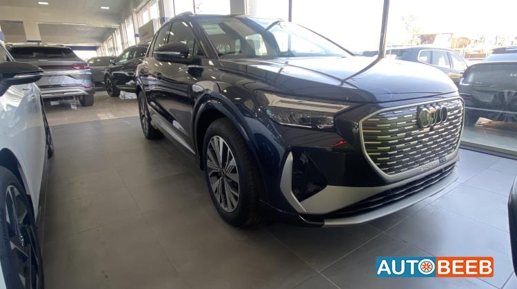 Audi Q4 e-tron 2024