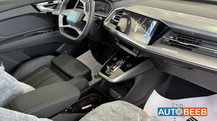Audi Q4 e-tron 2024