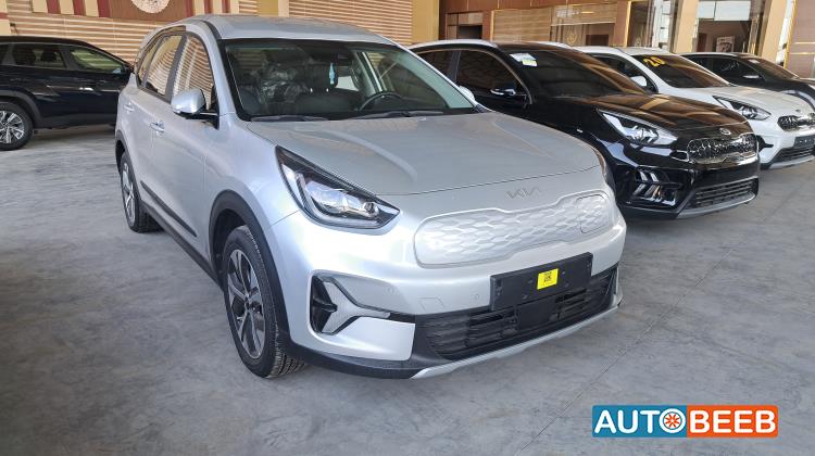 كيا نيرو 2023