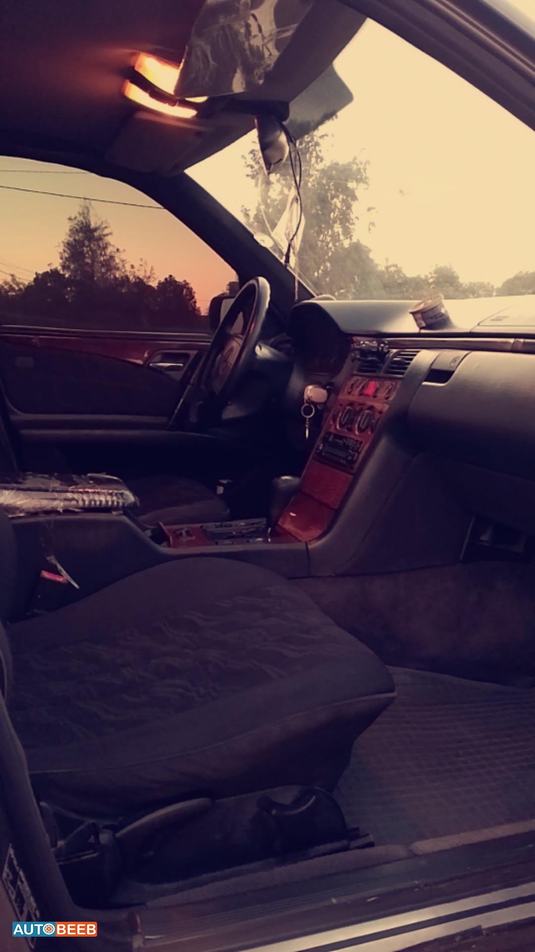 مرسيدس بنز E200 1997