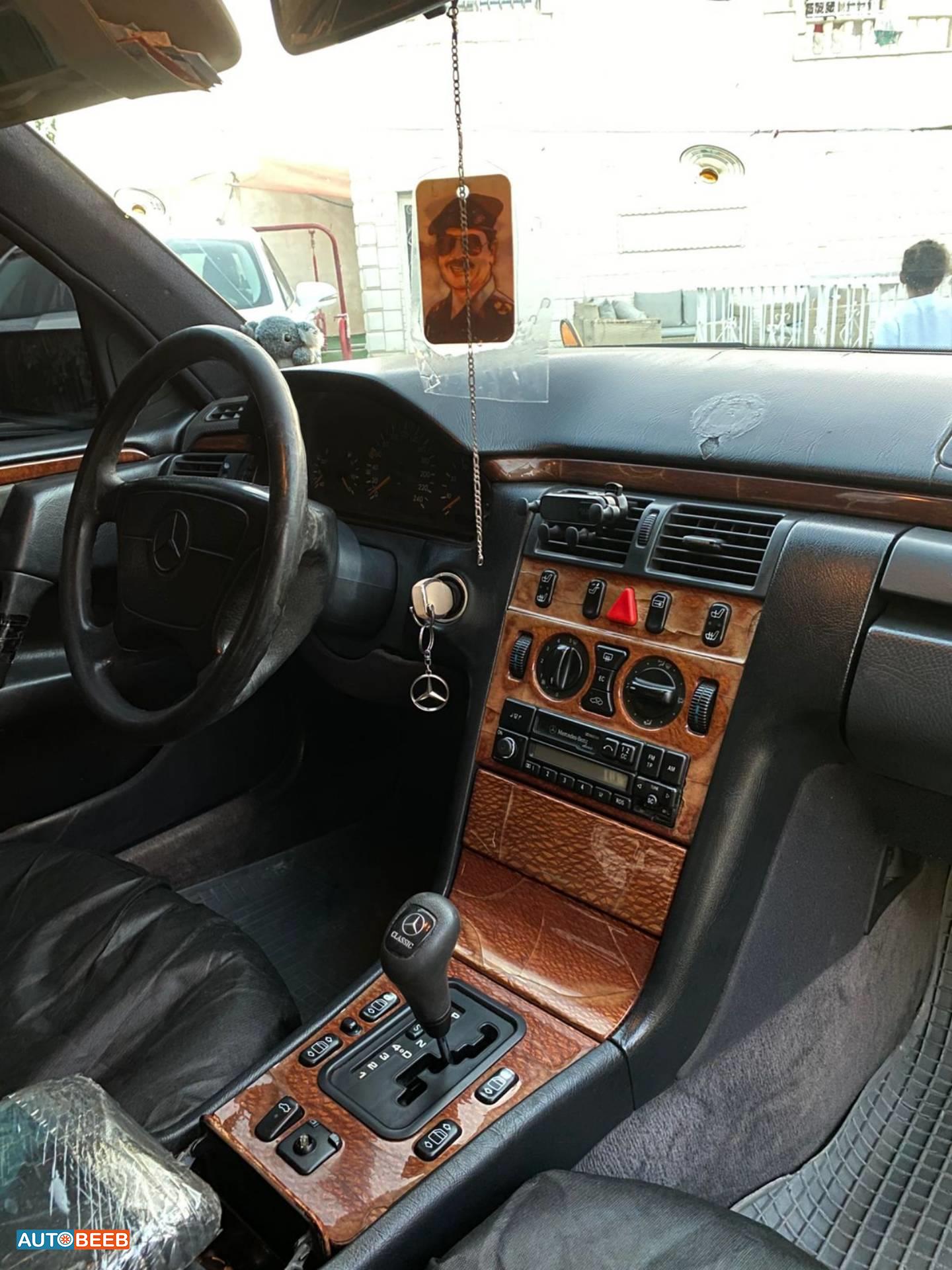 مرسيدس بنز E200 1997