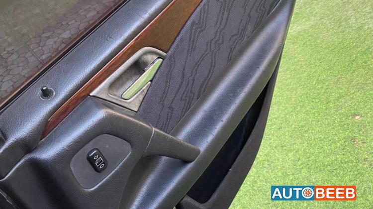 مرسيدس بنز E200 1997