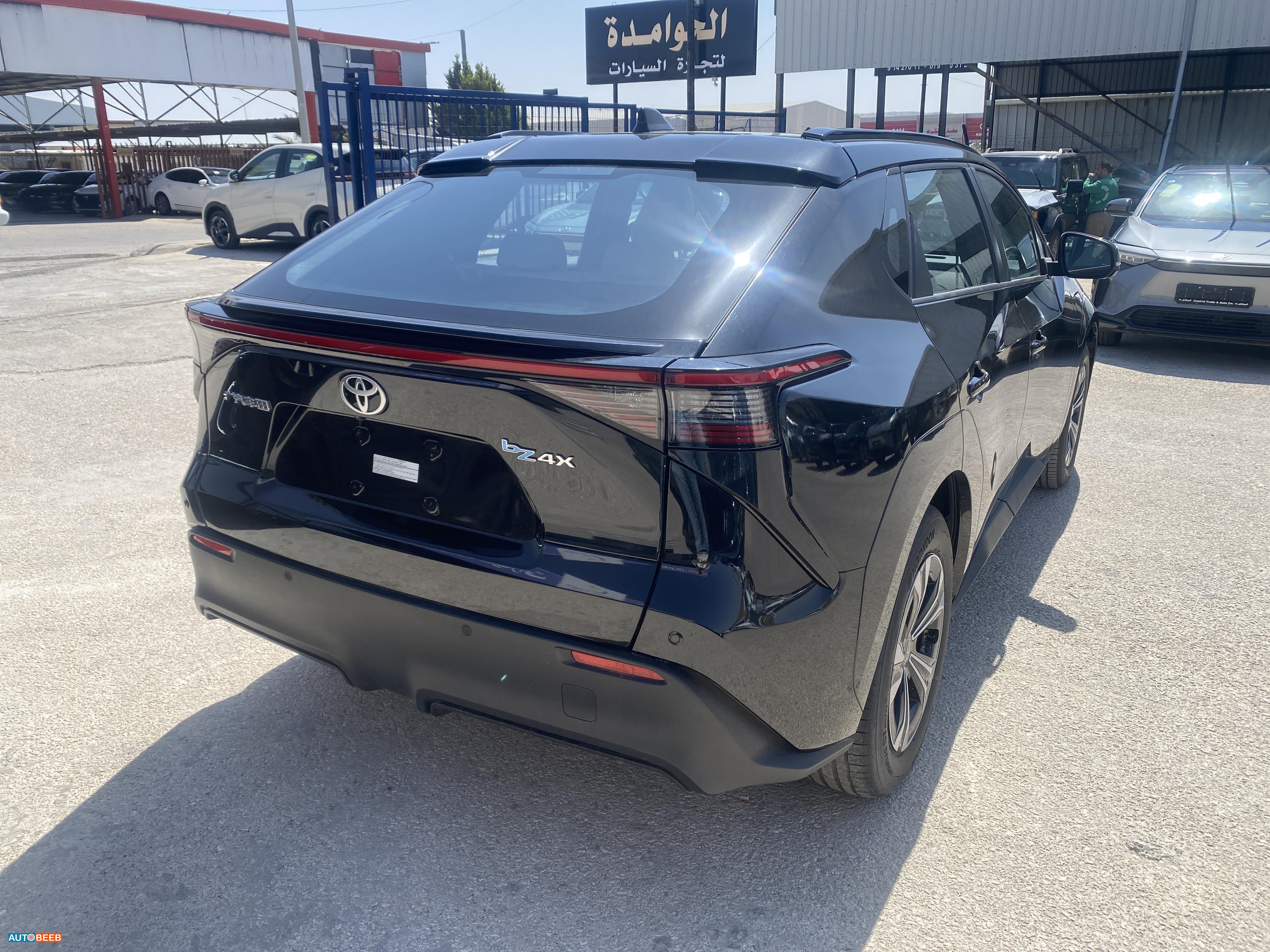 Toyota bZ4X 2023