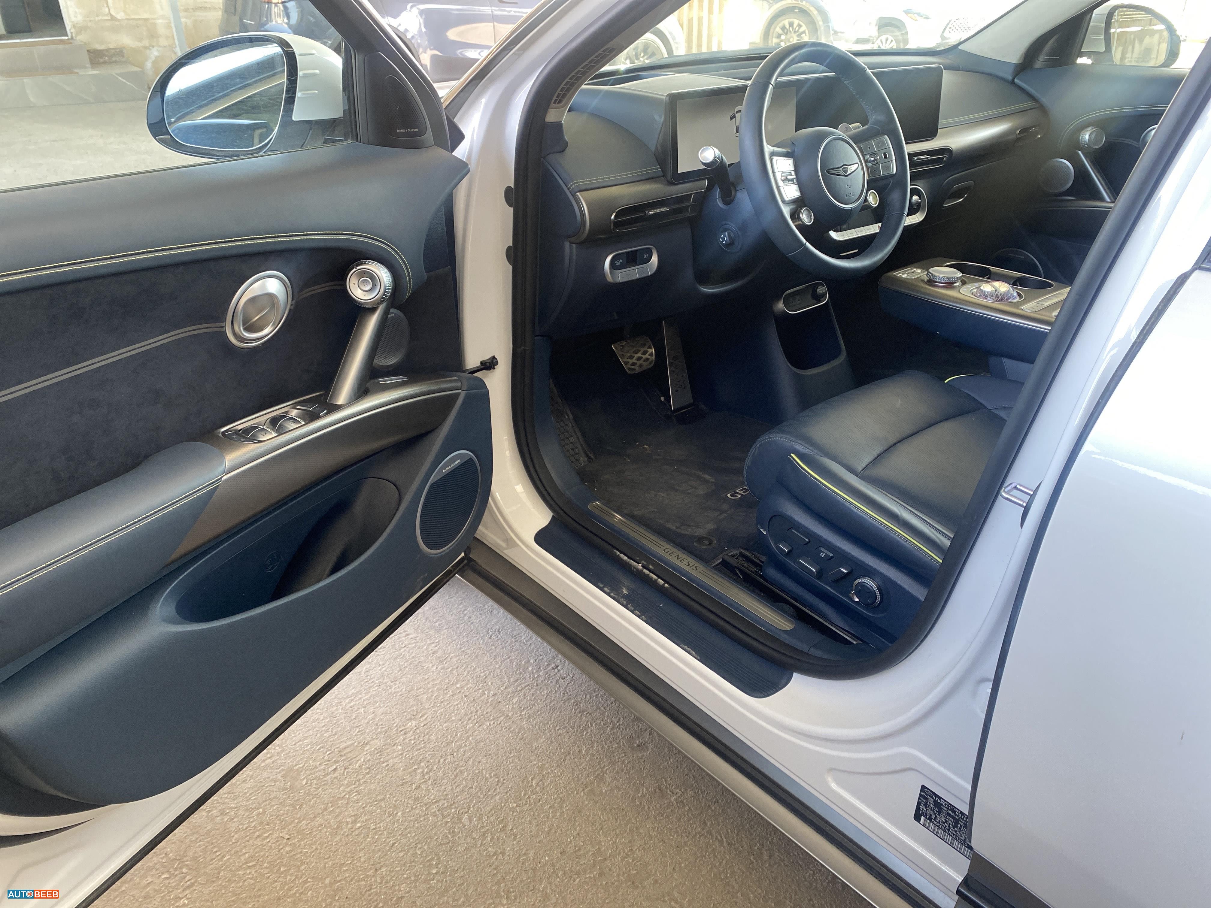 جينيسيس GV60 2023