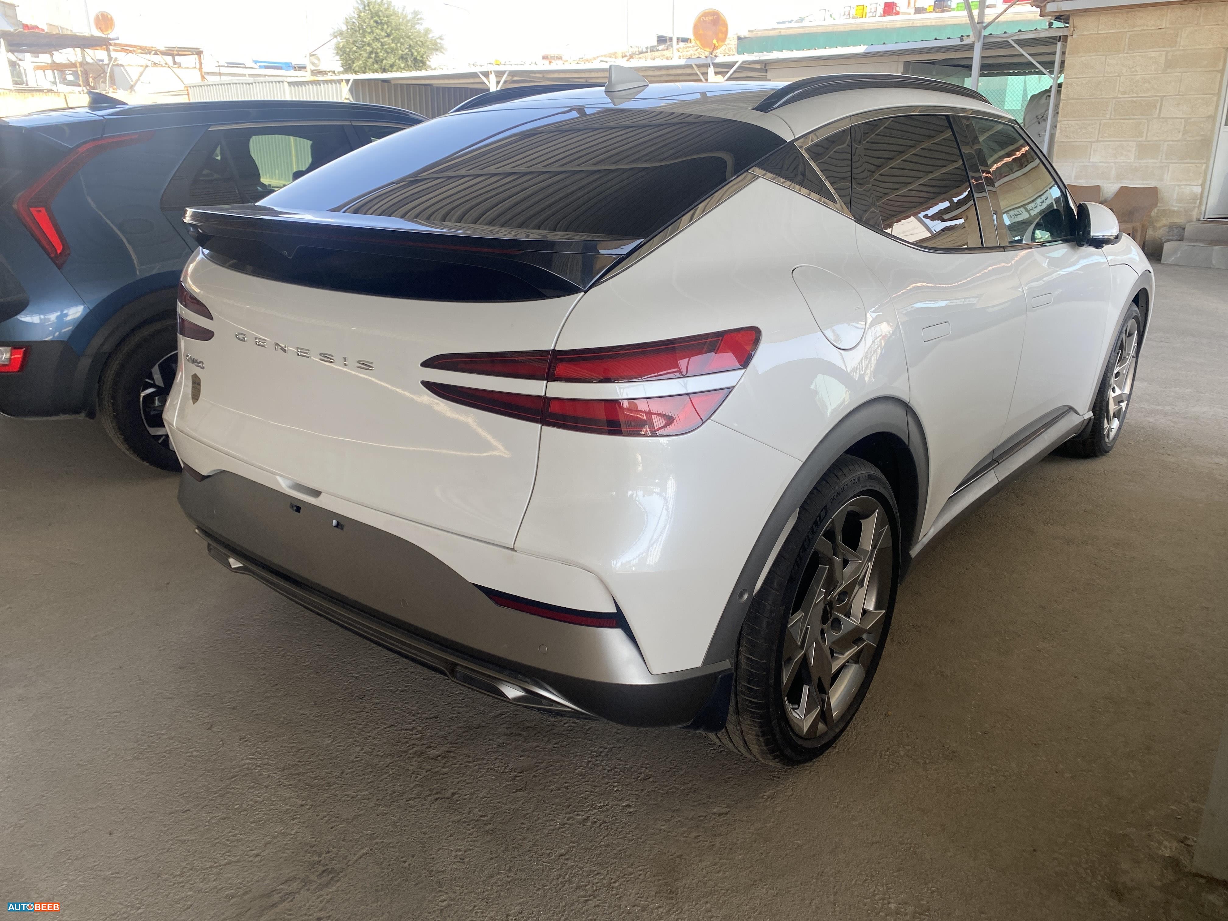 جينيسيس GV60 2023