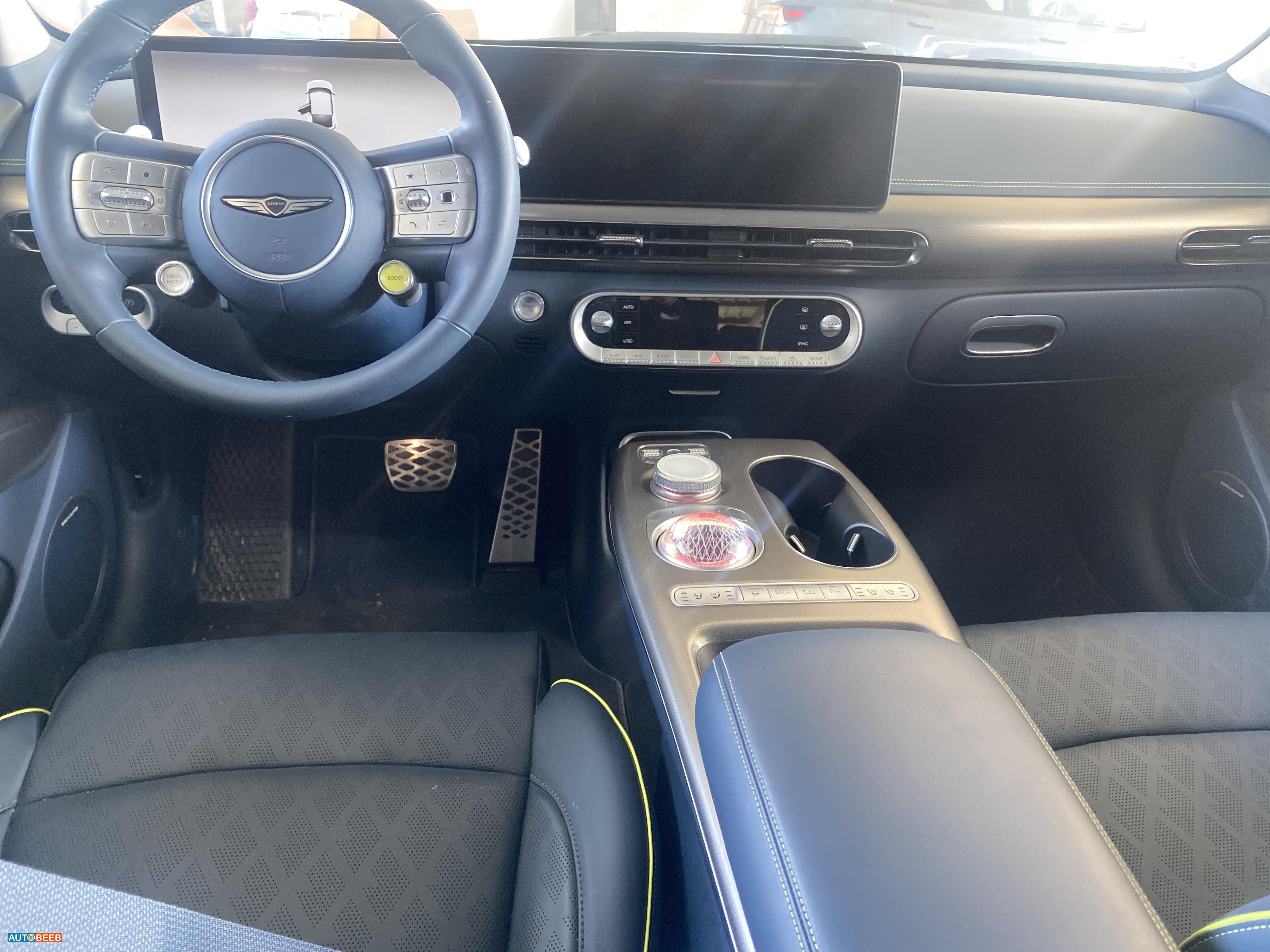 جينيسيس GV60 2023