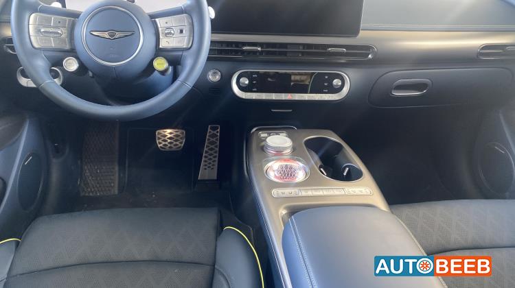 جينيسيس GV60 2023