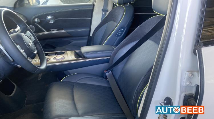 جينيسيس GV60 2023