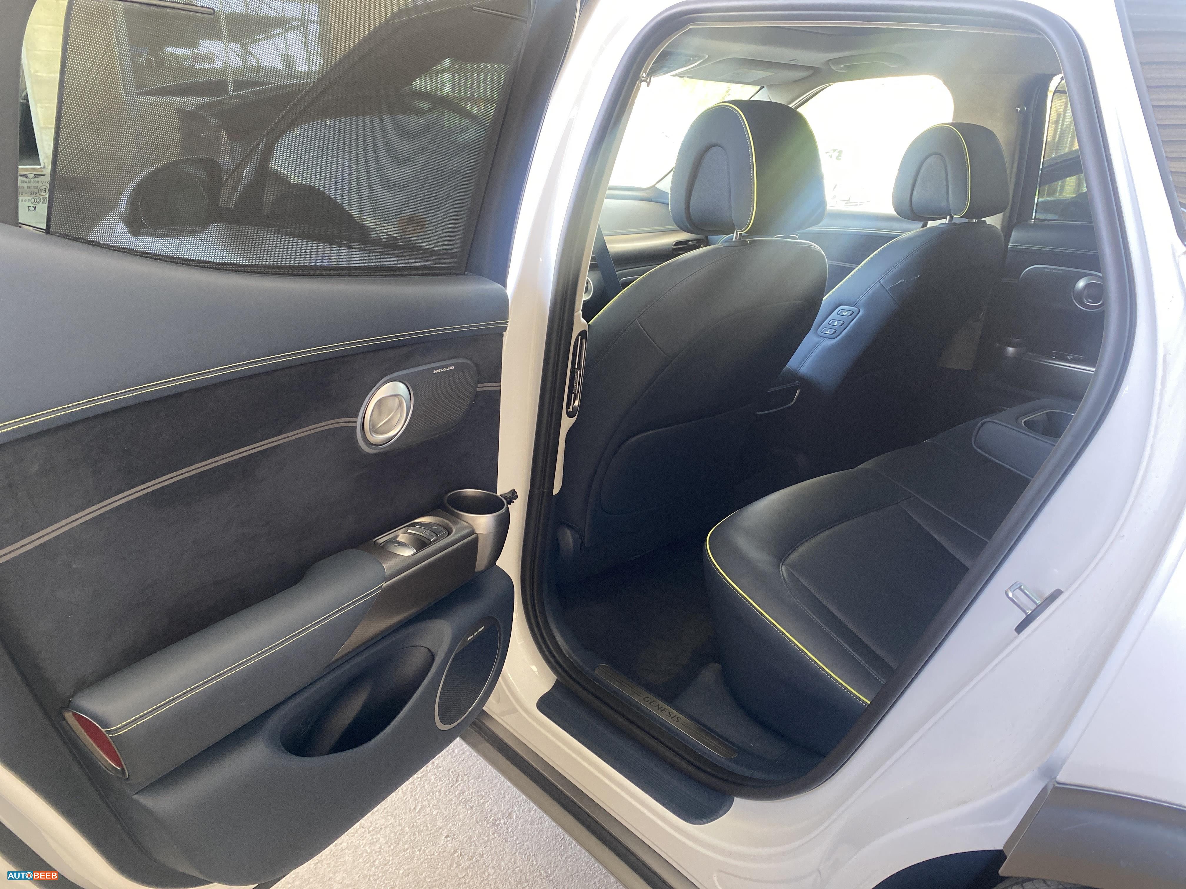 جينيسيس GV60 2023