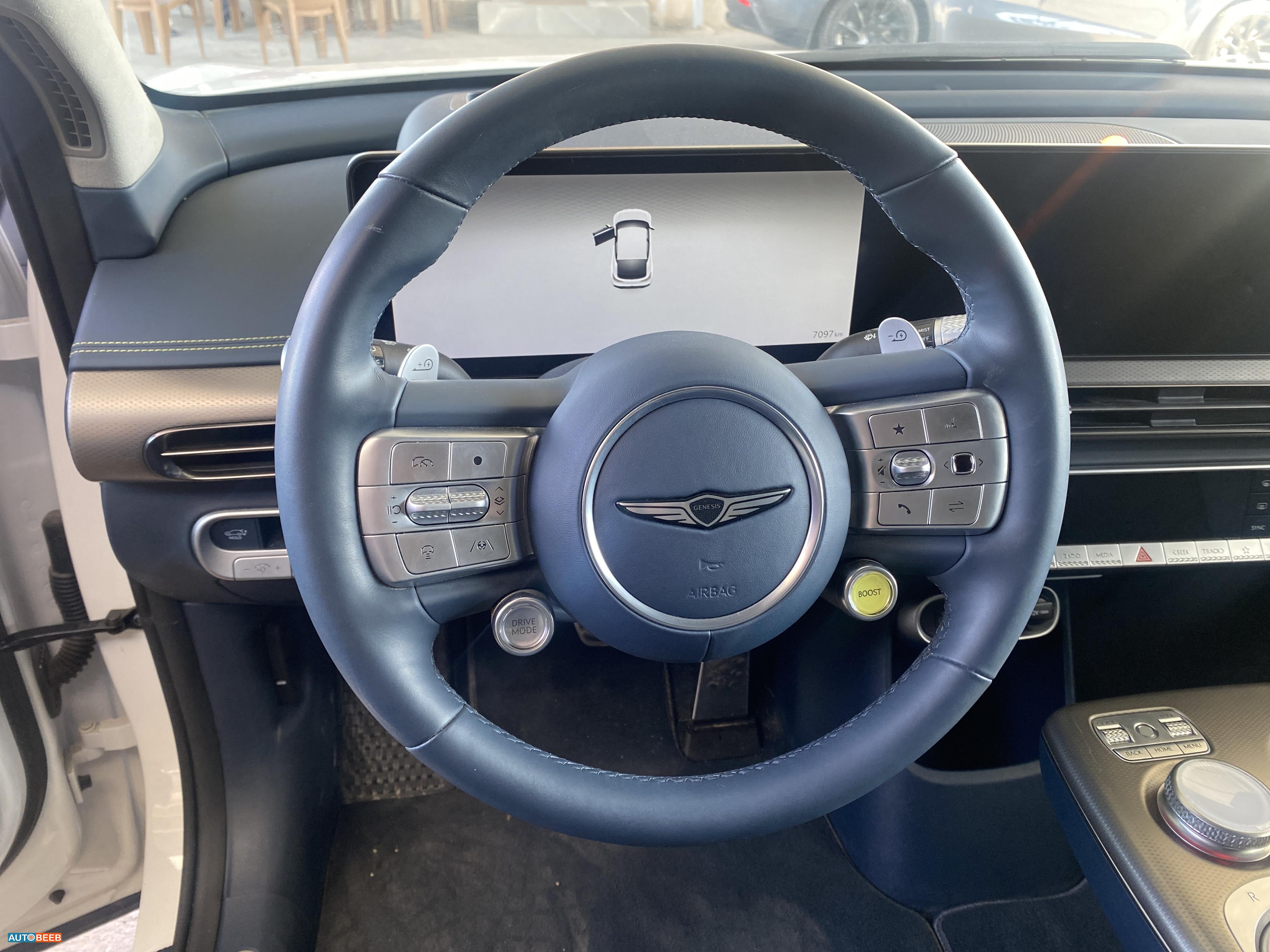 جينيسيس GV60 2023