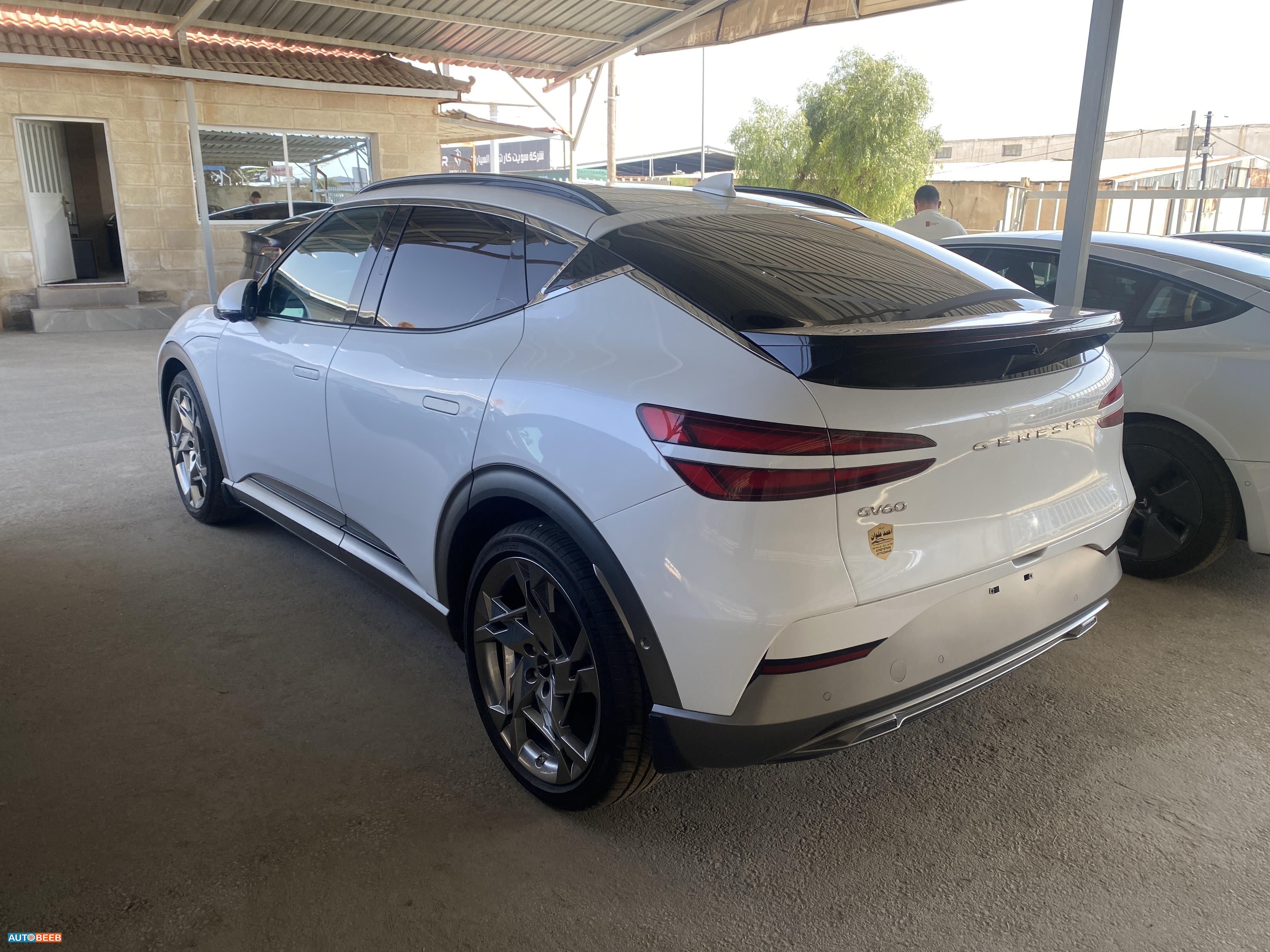جينيسيس GV60 2023