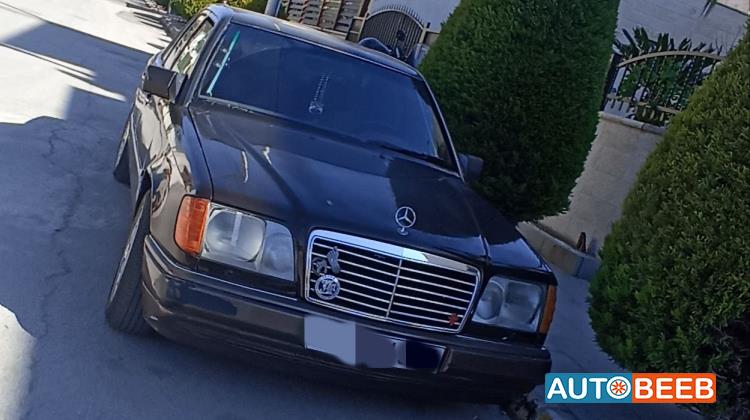 مرسيدس بنز E200 1986