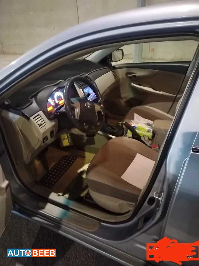 تويوتا كورولا 2013