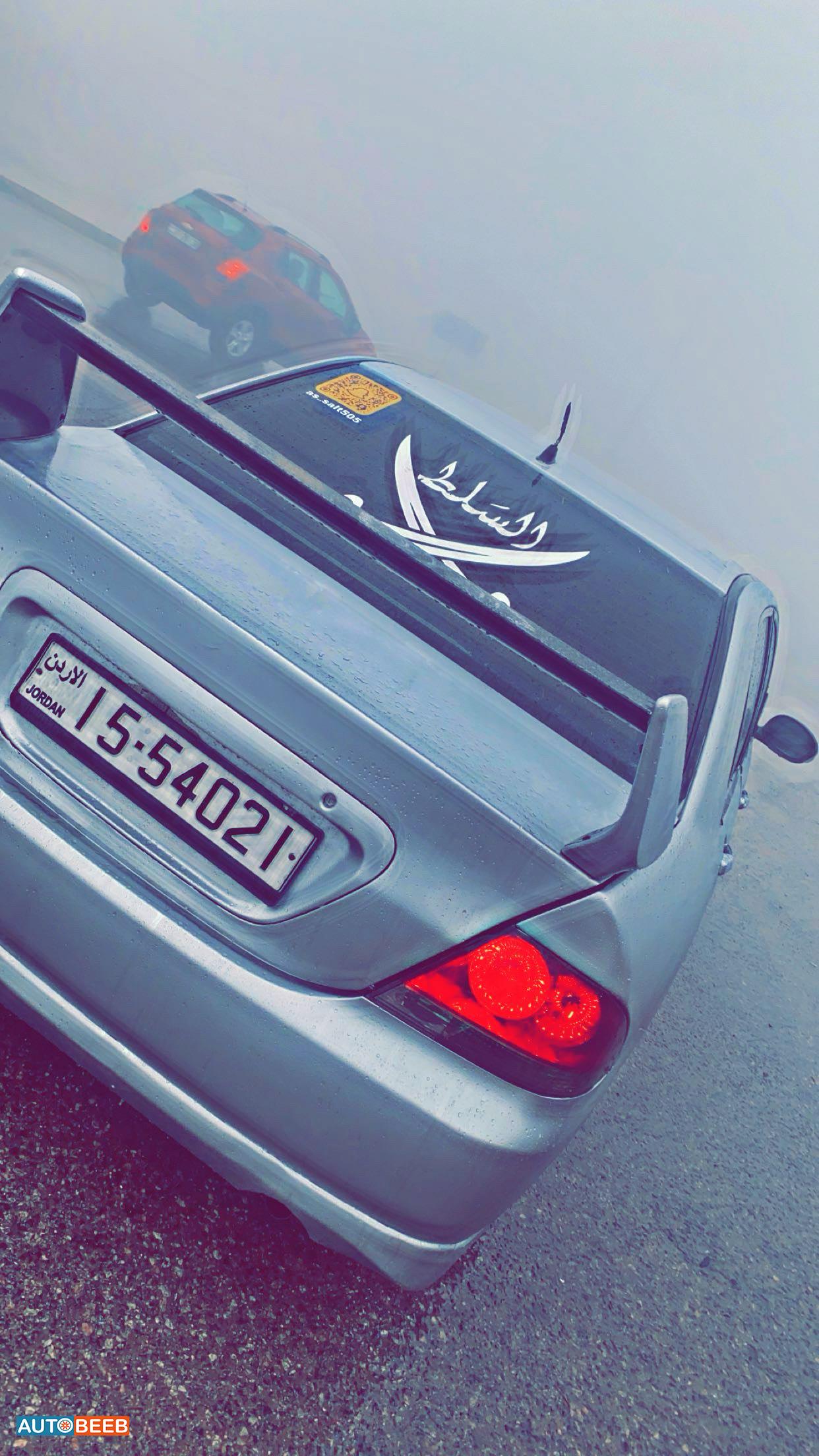 ميتسوبيشي لانسر 2005