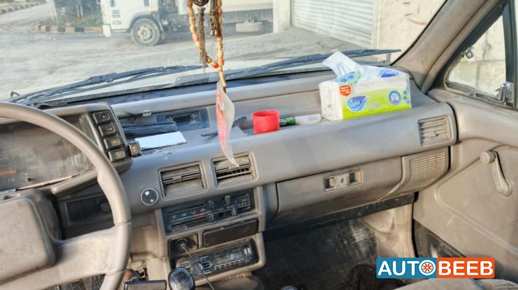 ايسوزو بك اب 1996