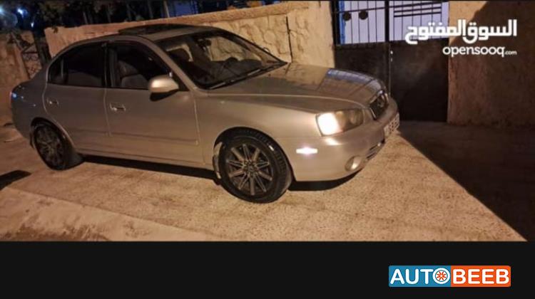 Hyundai Elantra 2002