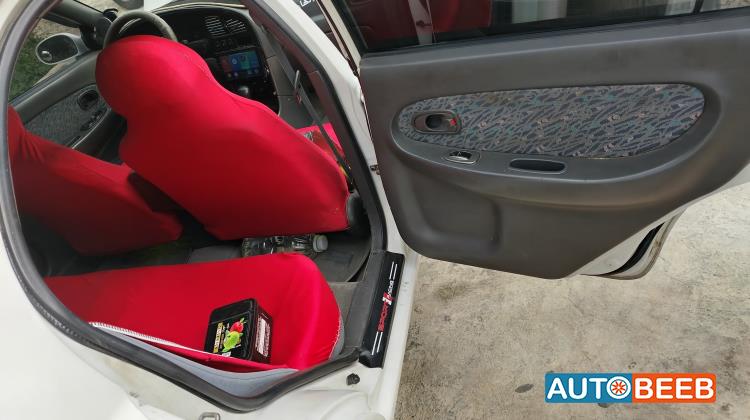 كيا سيفيا 1998