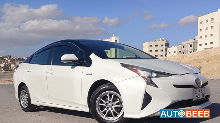 Toyota Prius 2017