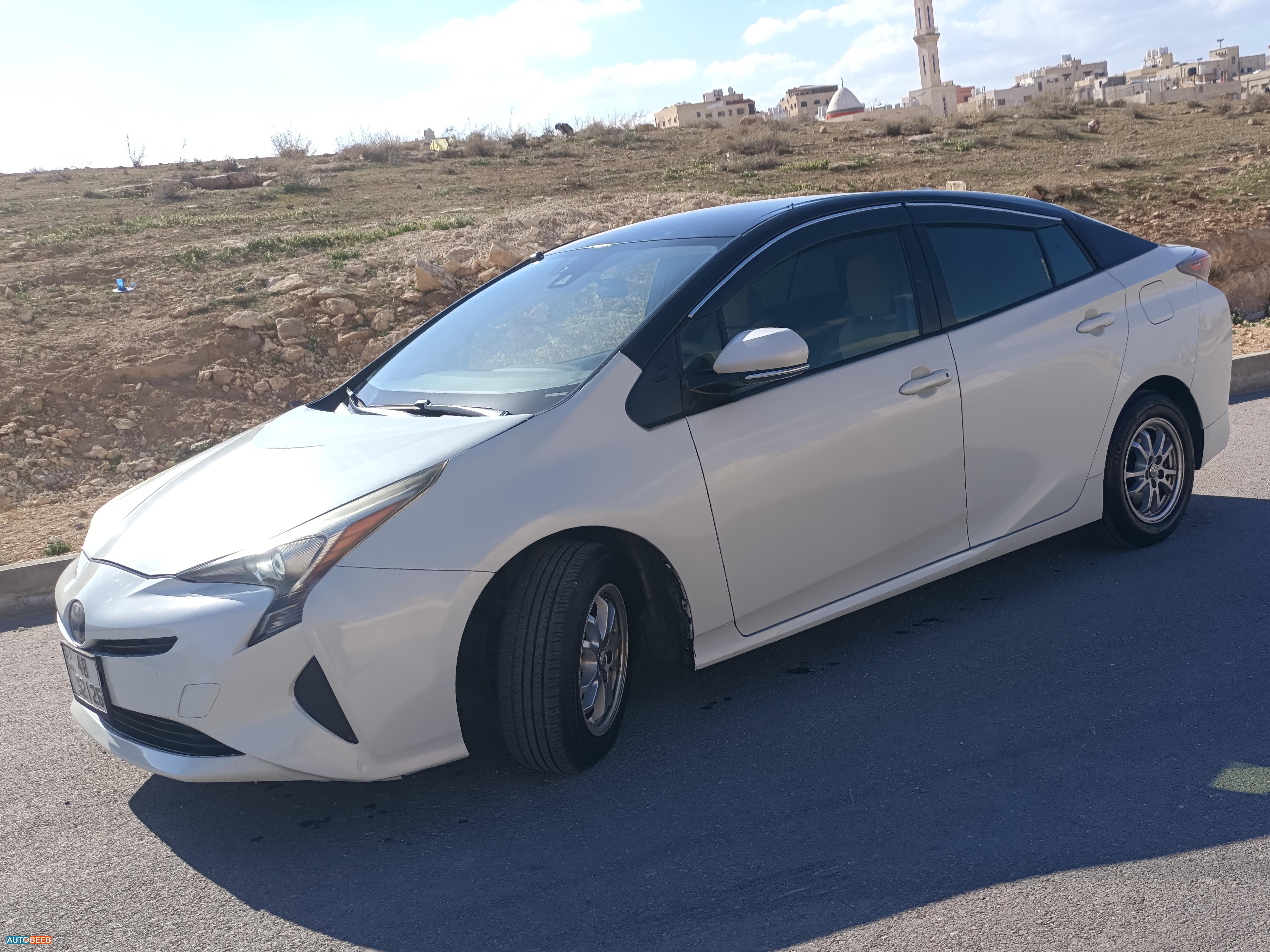Toyota Prius 2017