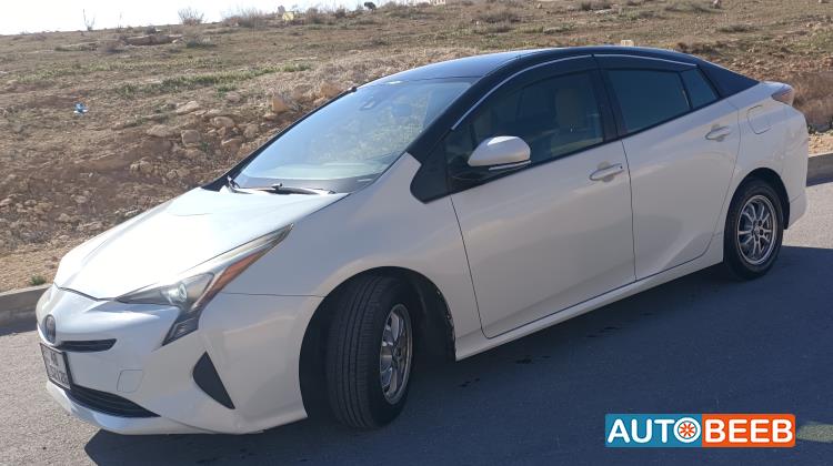 Toyota Prius 2017