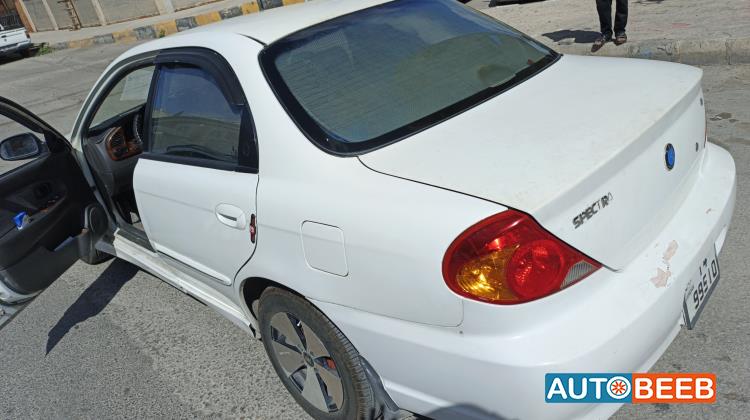 كيا سبكترا 2001