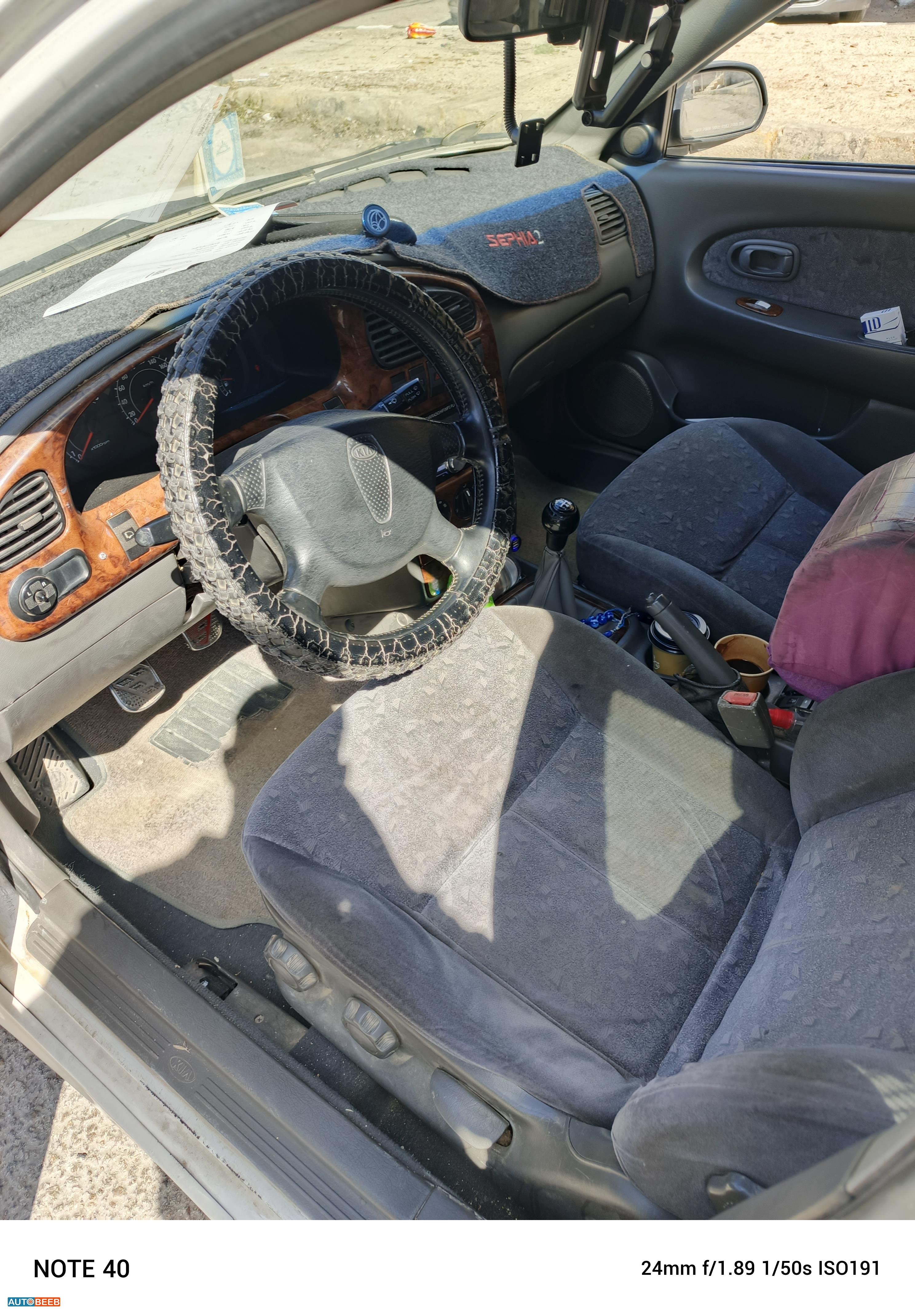 كيا سبكترا 2001