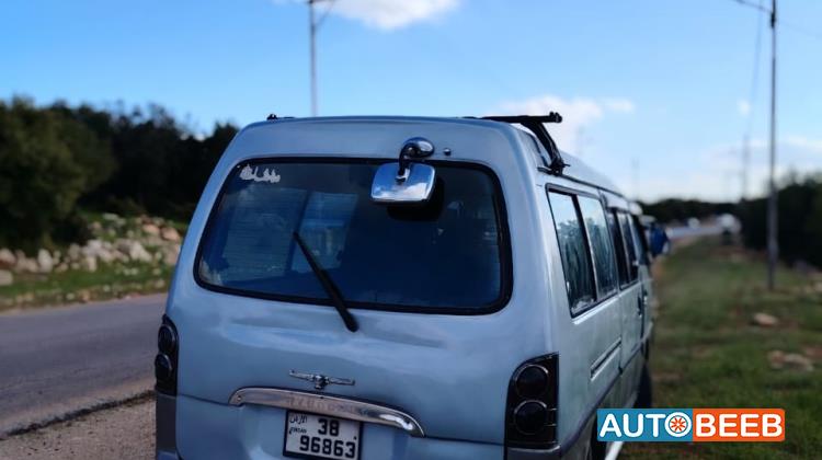 Minibus Hyundai 2003