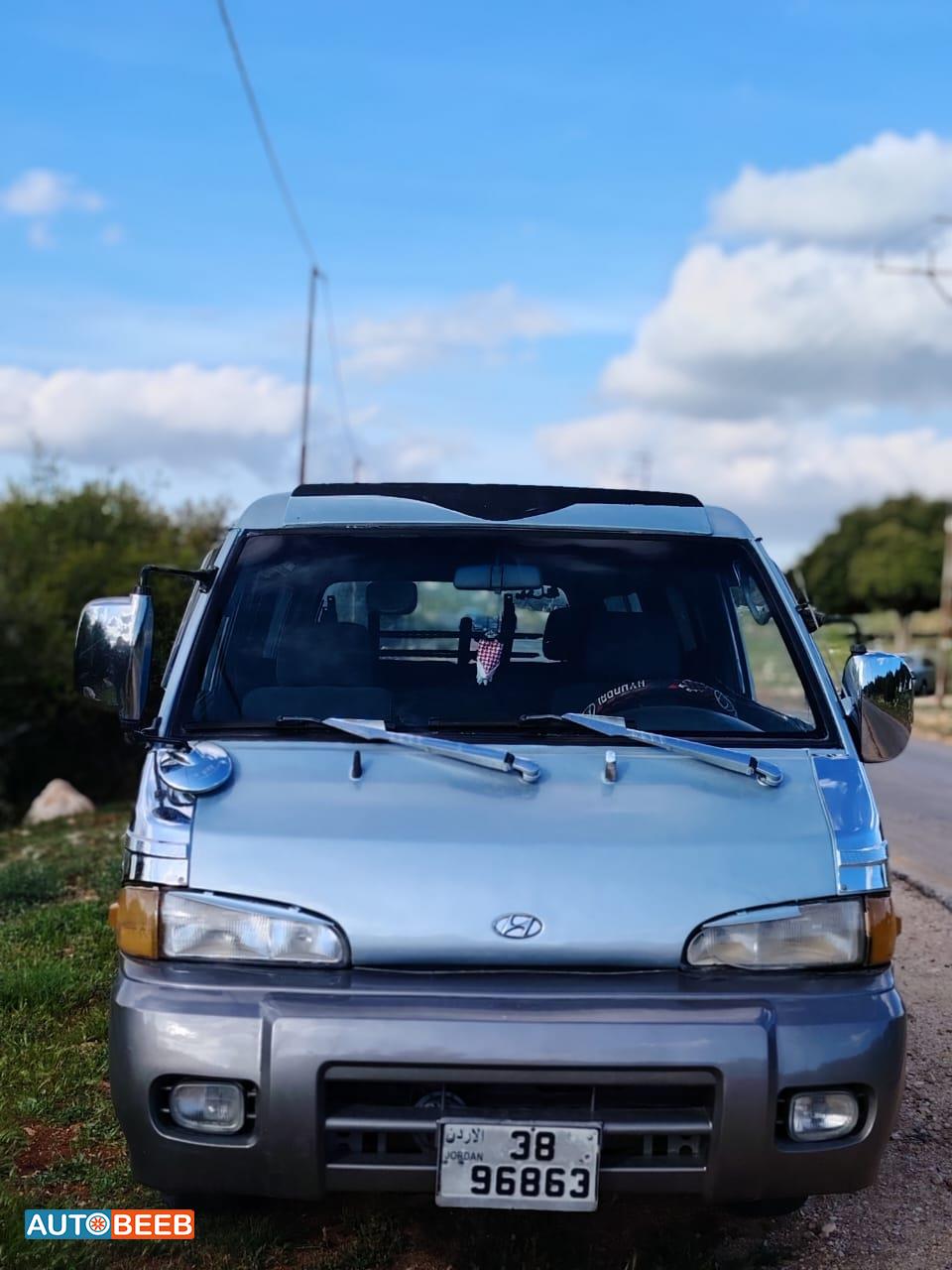 Minibus Hyundai 2003