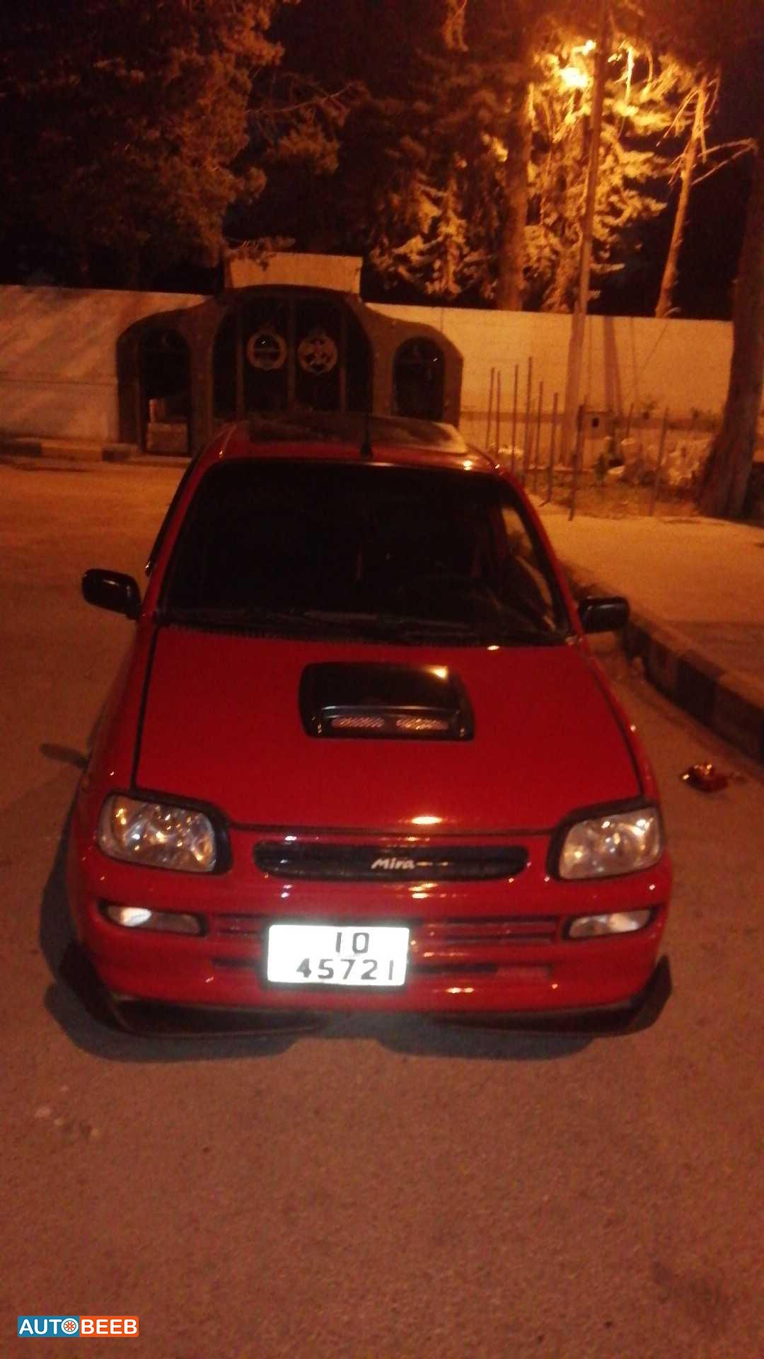 ديهاتسو ميرا 1998