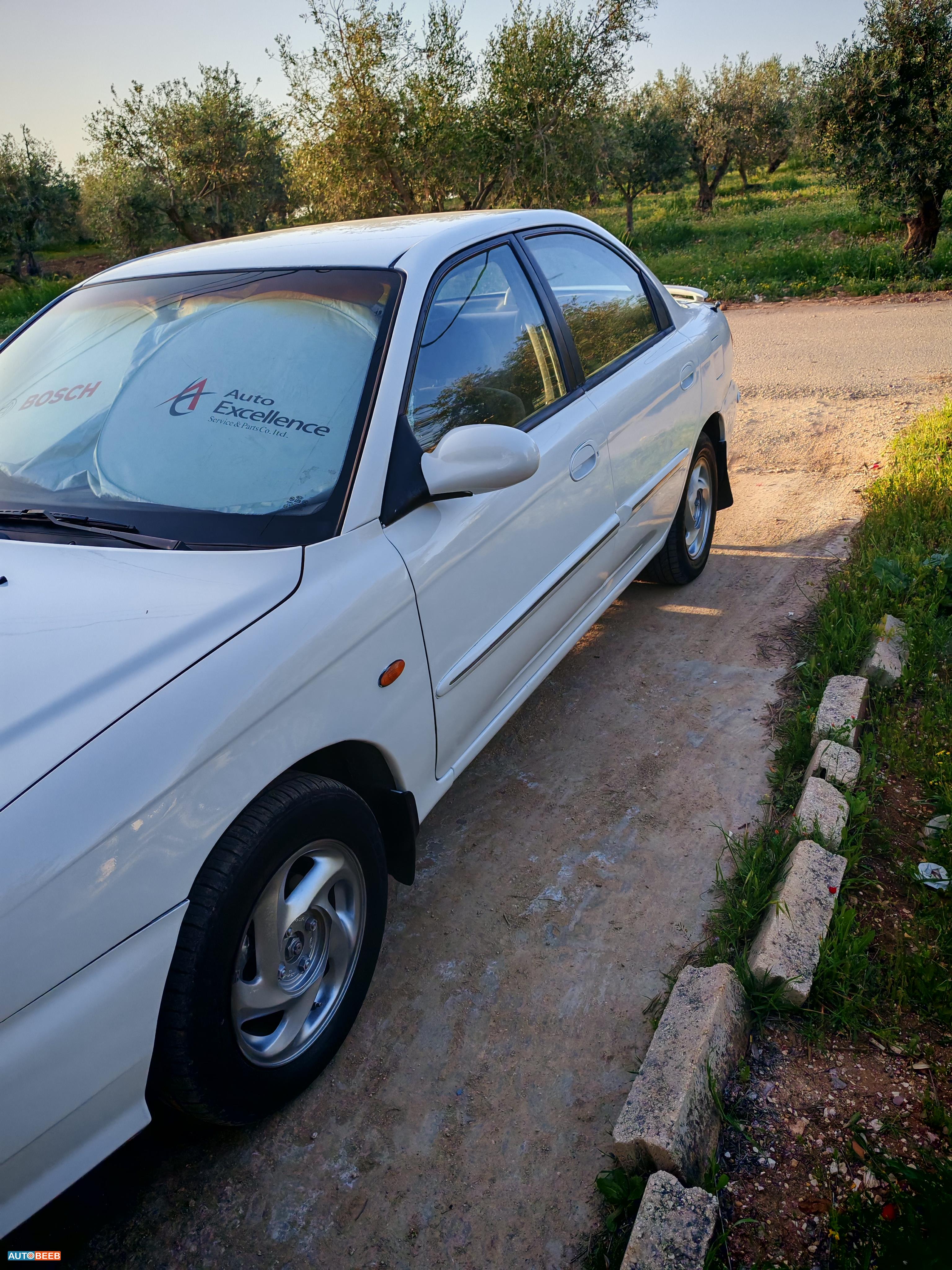 كيا سيفيا 2000