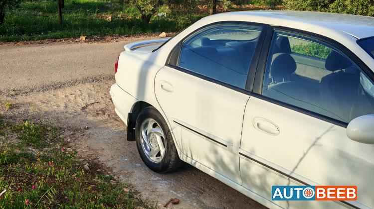 كيا سيفيا 2000