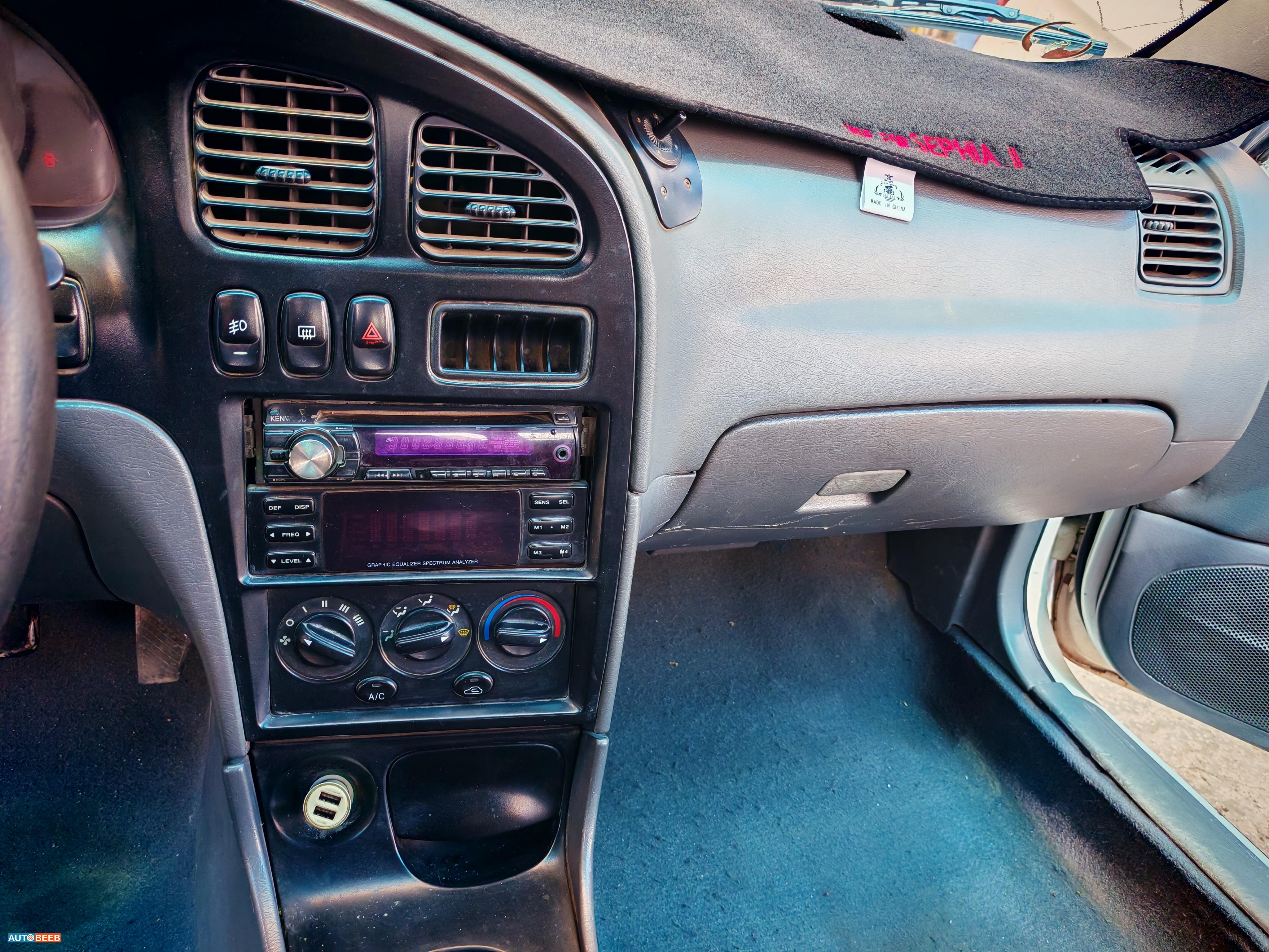 كيا سيفيا 2000