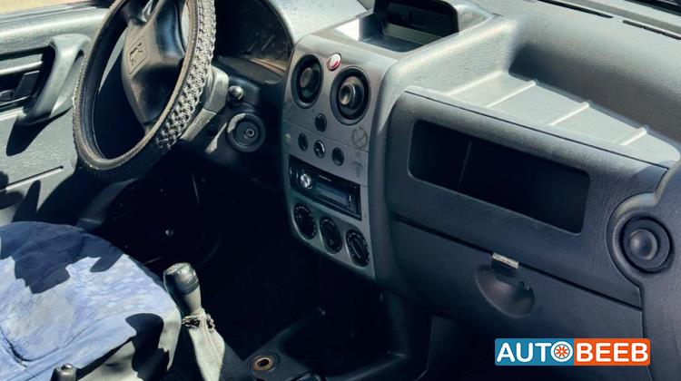 Peugeot Partner 2011