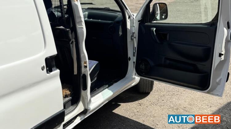 Peugeot Partner 2011