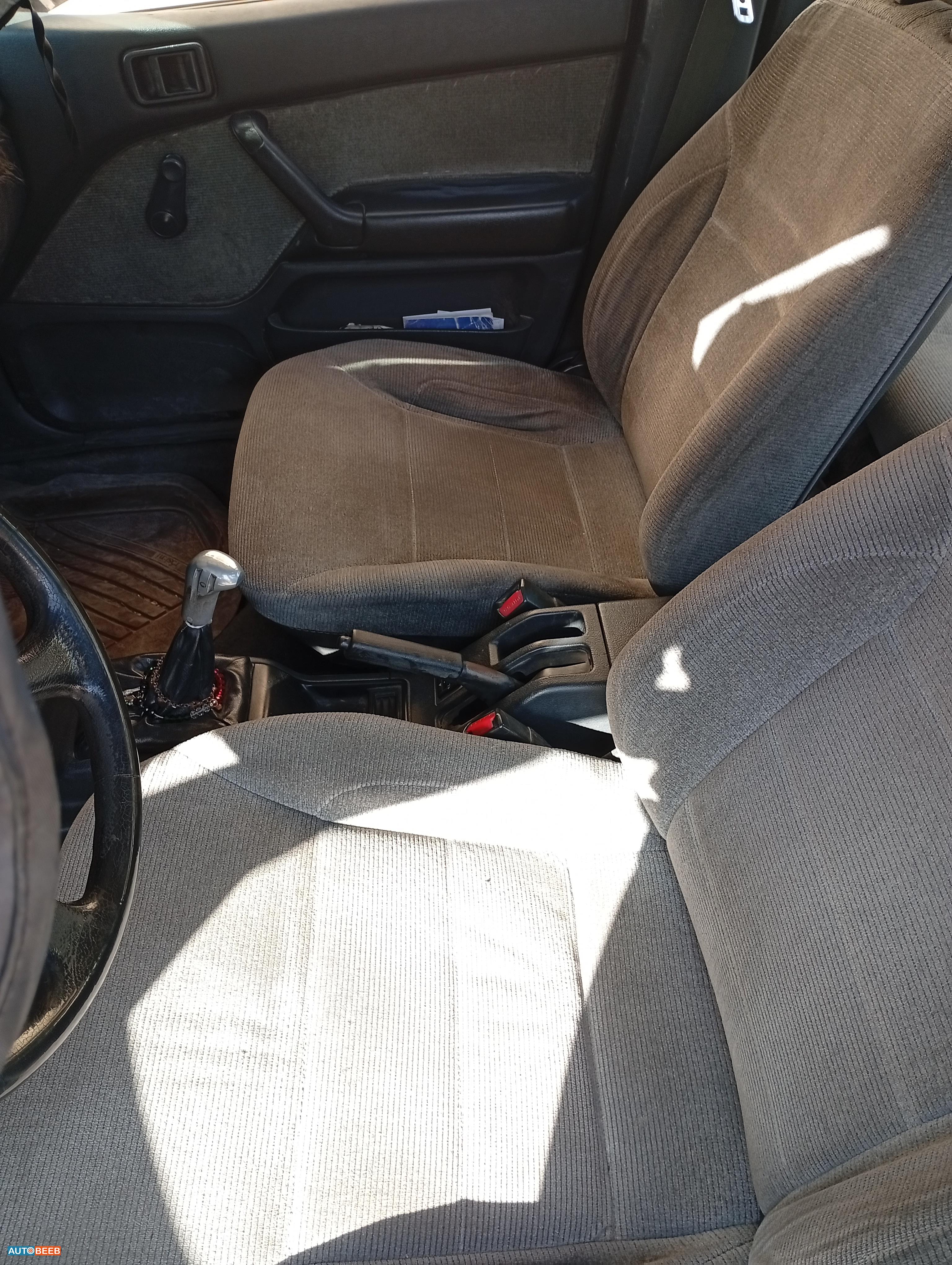 ميتسوبيشي لانسر 1991