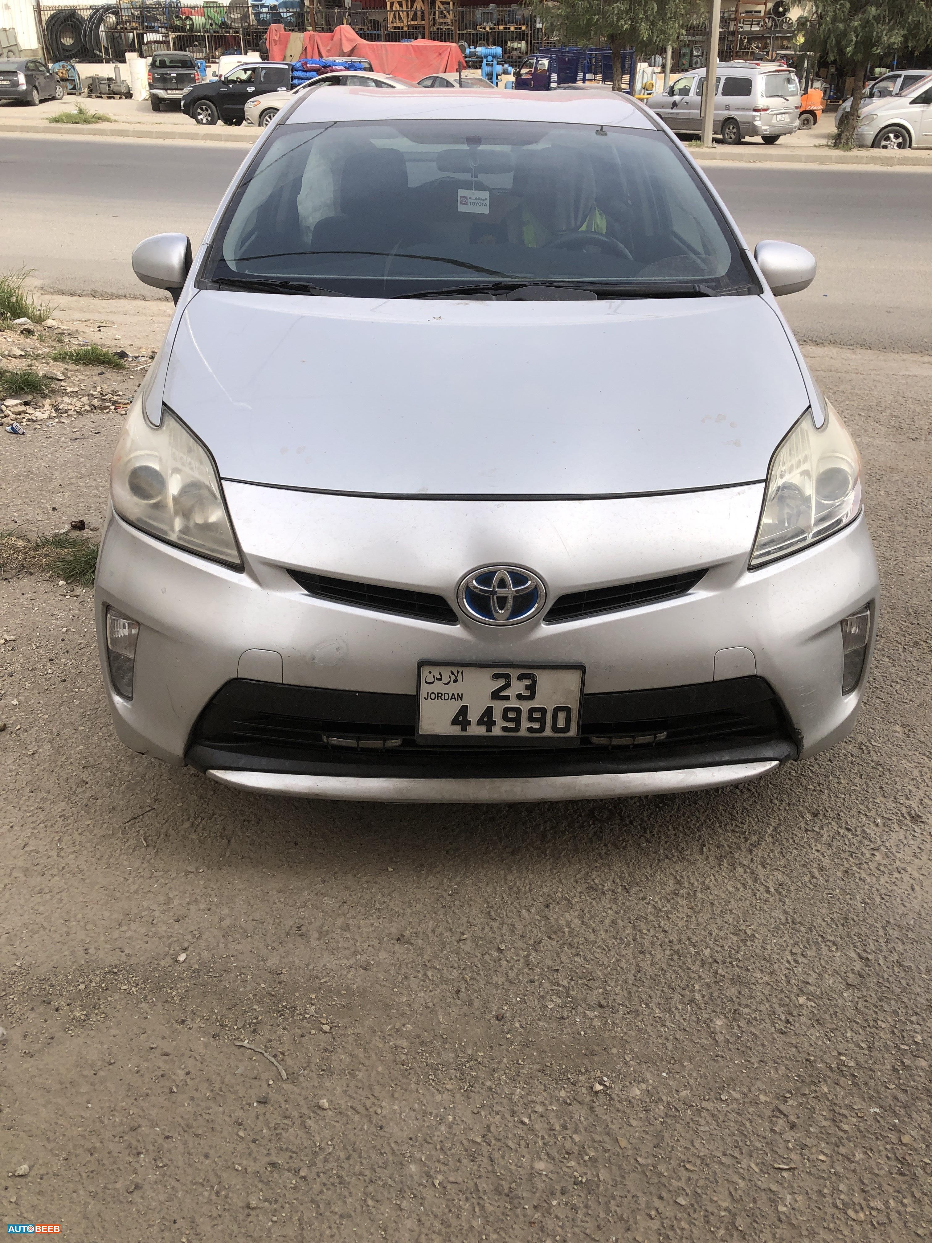Toyota Prius 2015