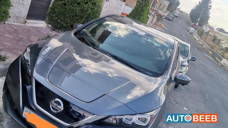 نيسان ليف 2020