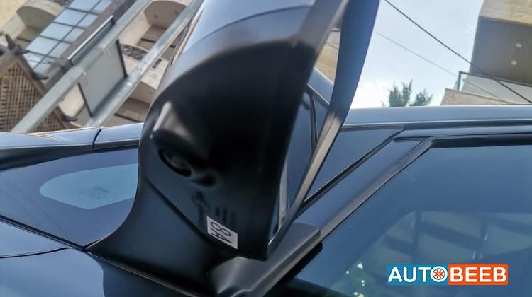 نيسان ليف 2020